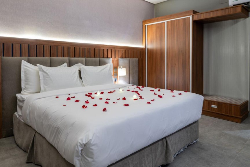 VIP Suite with Jacuzzi photo